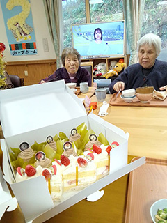 クリスマス会＆あったカフェの紹介 3