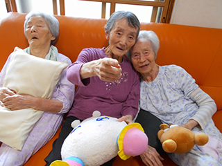 とある日の、それぞれの、午後の過ごし方… 5