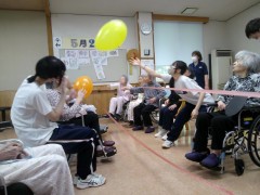 地元の高校生が施設見学 3