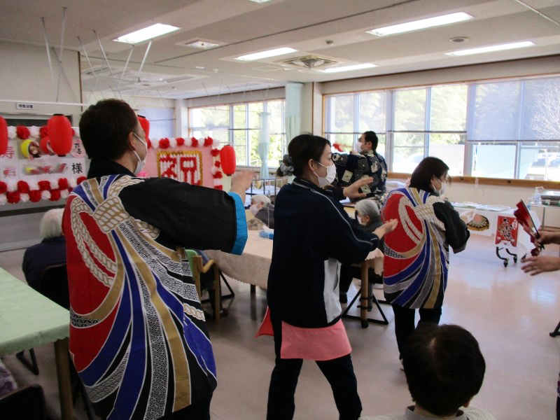 百寿お誕生日会～百歳祭り～