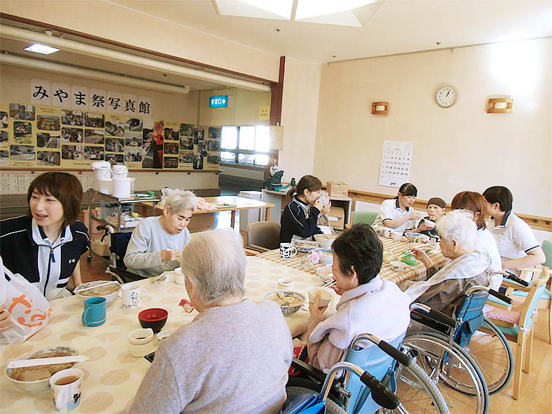 あさやけ第５弾 「楽しい食」 出前一丁！！